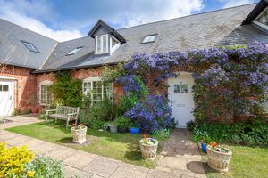 Front Aspect - click for photo gallery